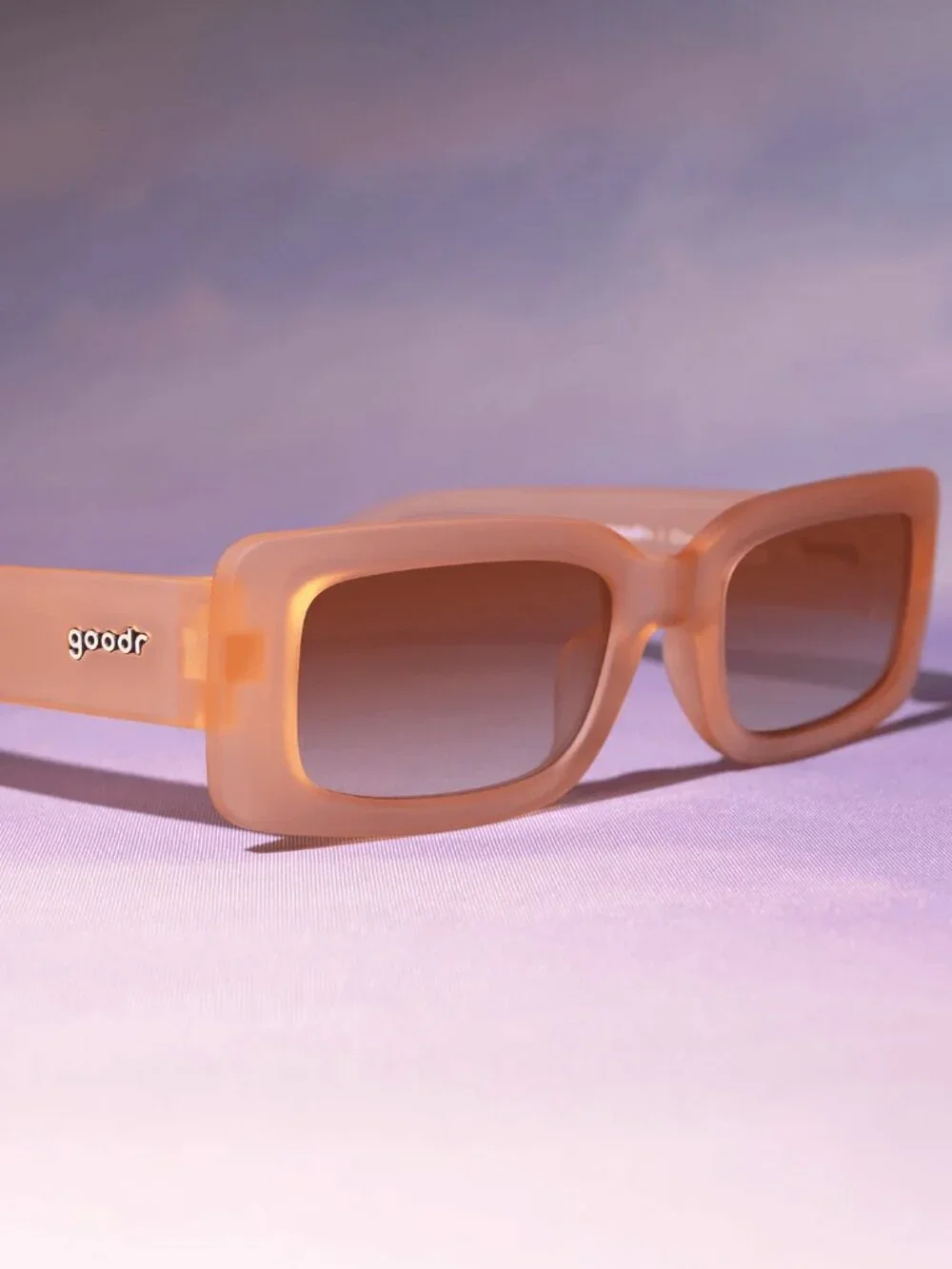 LUXE G - Crème de la Cobbler Sunglasses